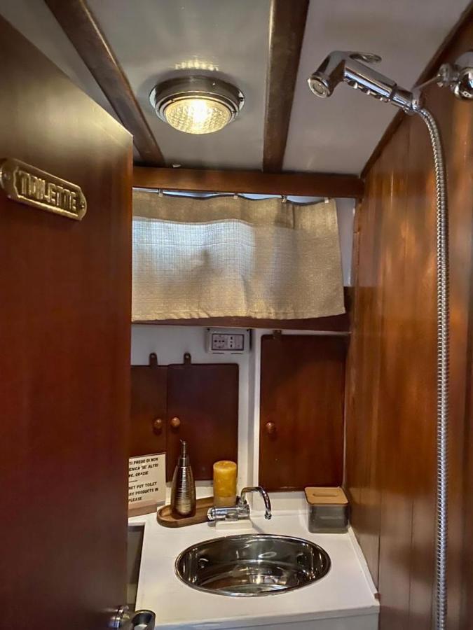 Sailing Nights Boat&Breakfast Hotell Alghero Exteriör bild
