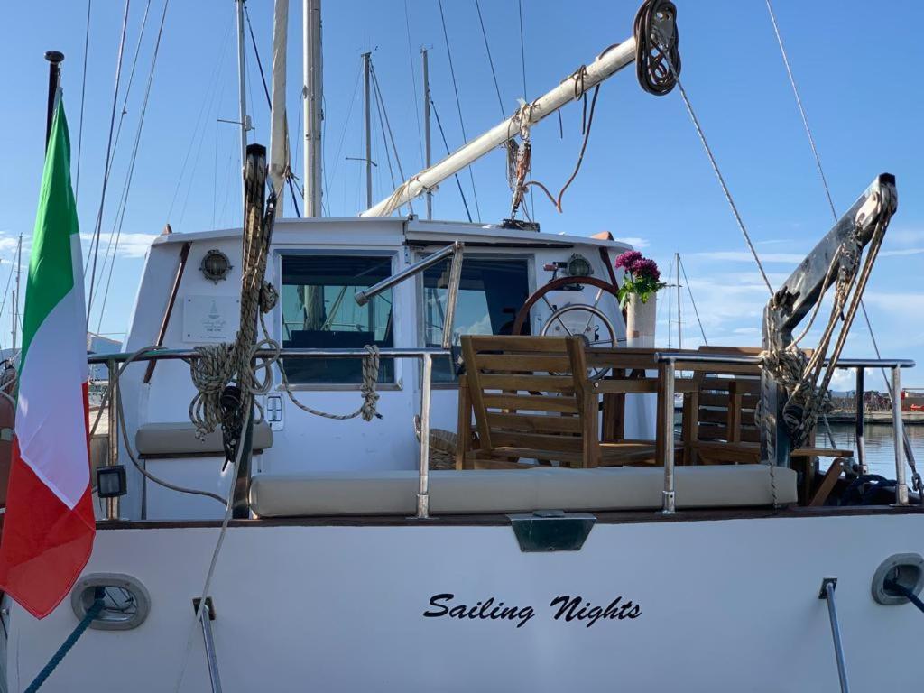 Sailing Nights Boat&Breakfast Hotell Alghero Exteriör bild
